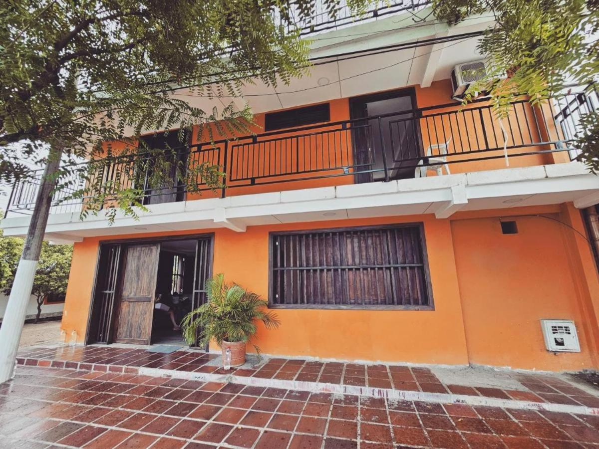 Hotel La Casa Del Astrologo Villavieja Esterno foto